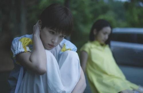 娱乐吃瓜三人组视频大全,揭秘热门视频背后的精彩故事